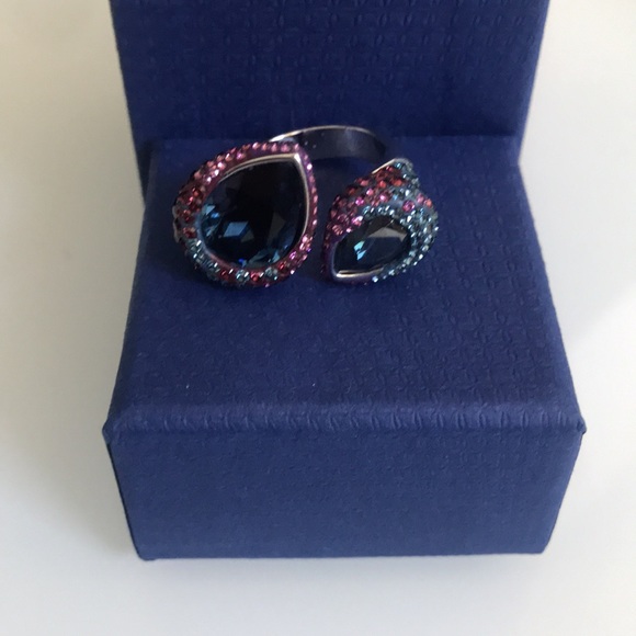 Gorgeous Authentic Swarovski Violet Blue Ombré Snake Ring. 55. New - Picture 3 of 14